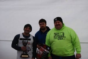 10983431_818200628228941_2260086154510752677_Log lifting champion Angleo 2014